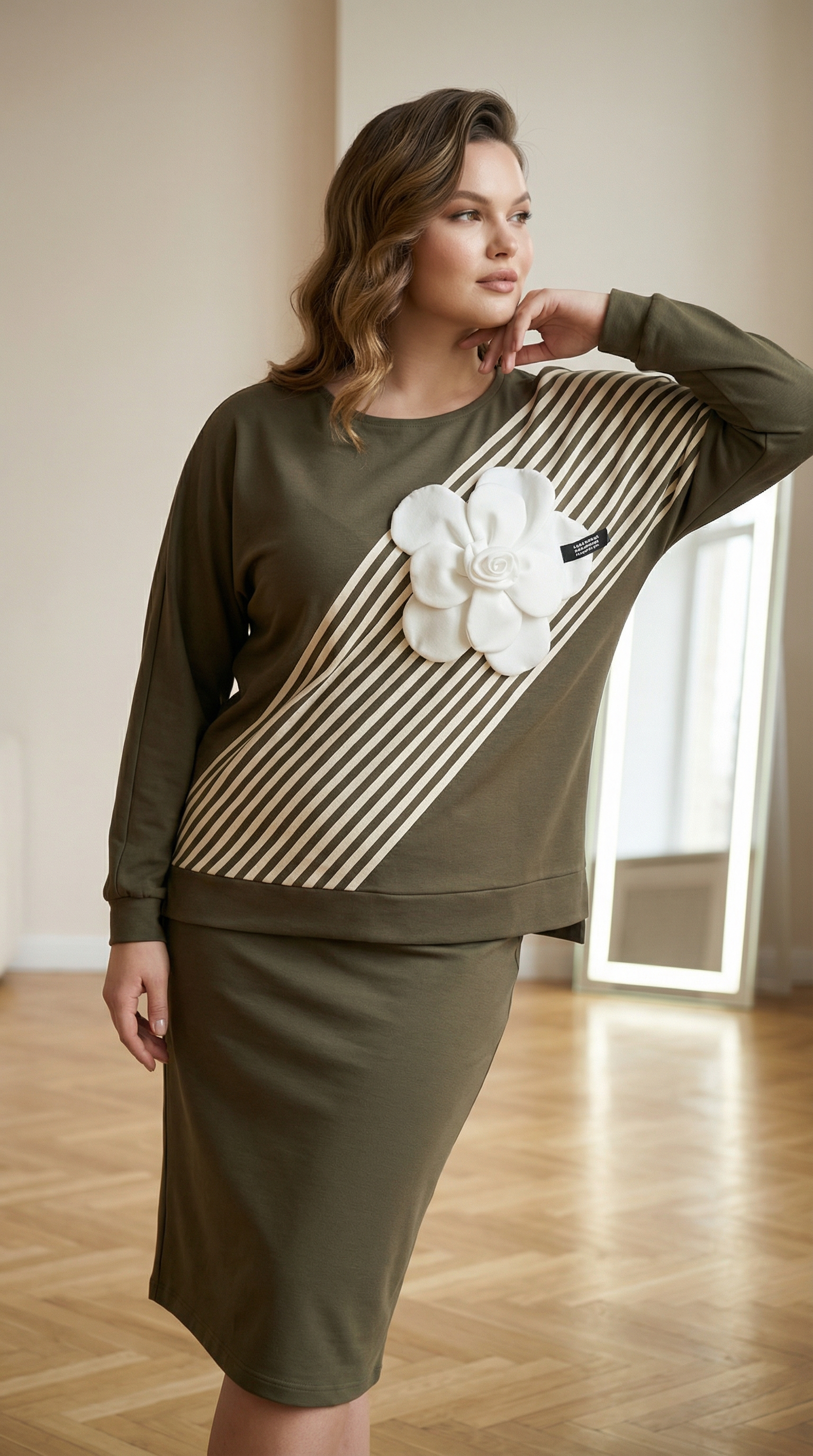 Фешън зелена блуза 3D цвете Plus size