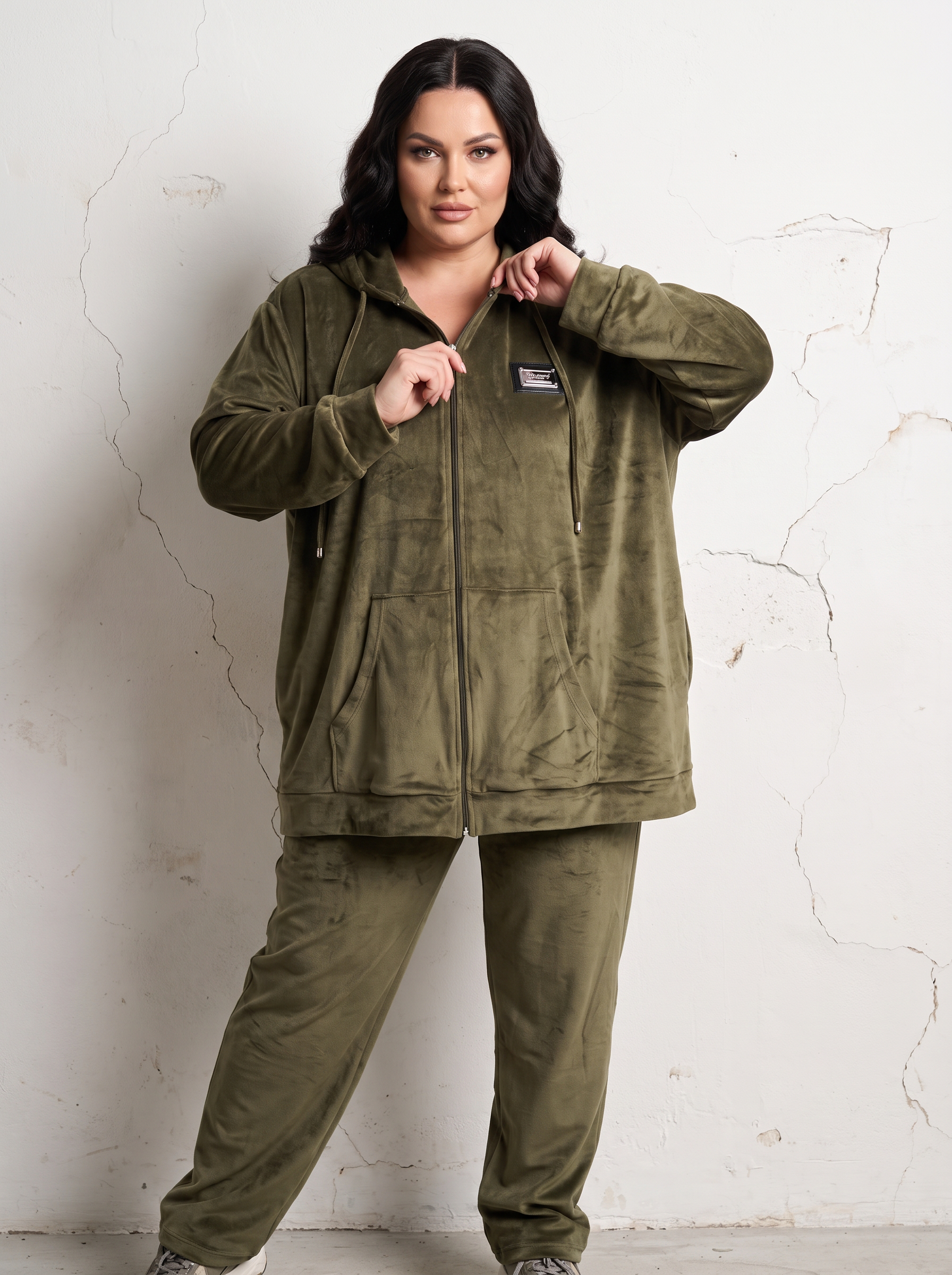 Луксозен комплект от нежно кадифе в каки цвят Plus size