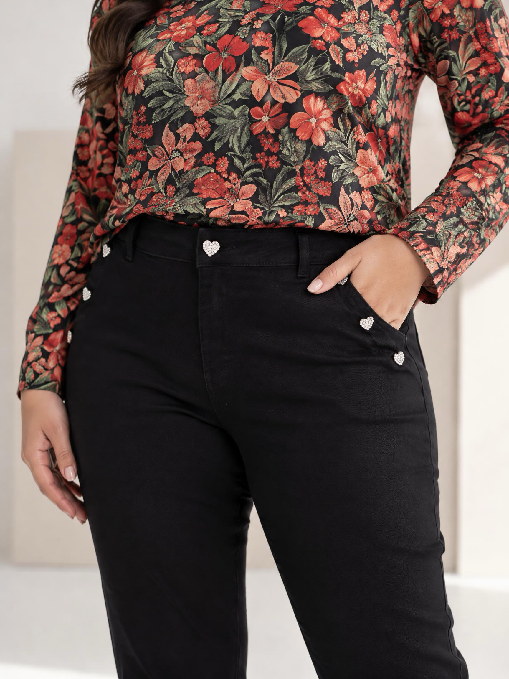  Еластични пролетни дънки модерна визия Plus size