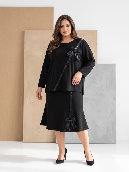 Бутиков комплект от стегнато трико Plus size
